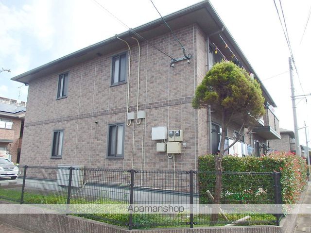 リビングタウン新宮 C棟の外観写真
