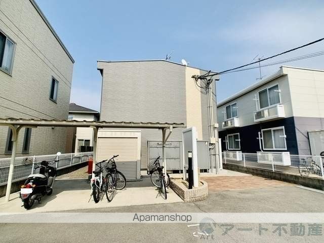 レオパレスフレンドIIの外観写真