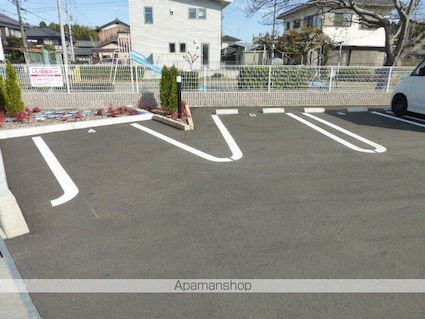 アクア　フォレスト[1LDK/41.36m2]の駐車場1