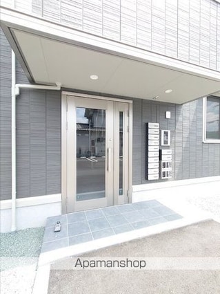 ホームバリー湯野[2LDK/57.78m2]のエントランス1