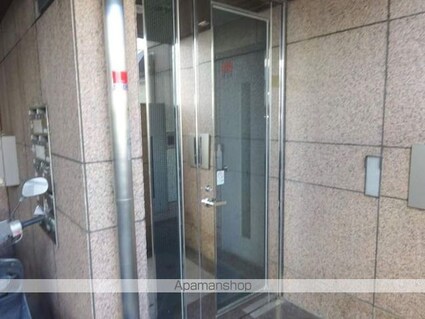 シャルマンフジ和歌山拾弐番館[1K/19m2]のエントランス1