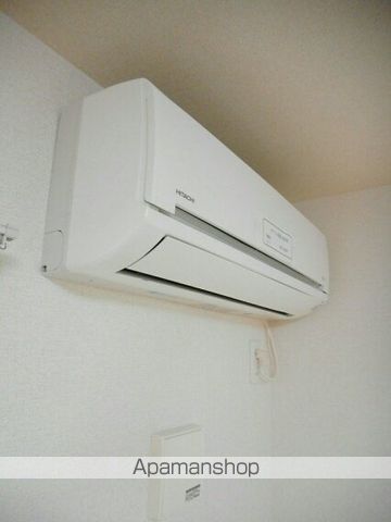 シャングリラIIの内装写真