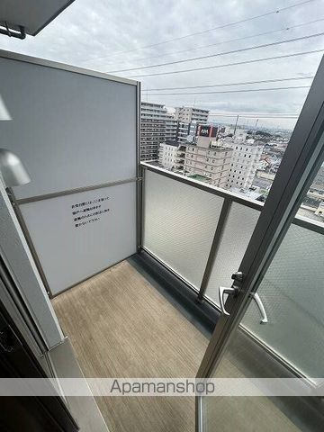 小田急伊勢原駅前マンションの内装写真