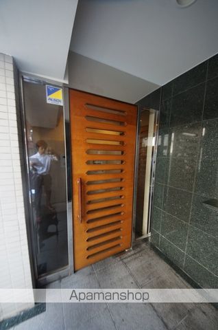 エスコート渋谷の玄関写真
