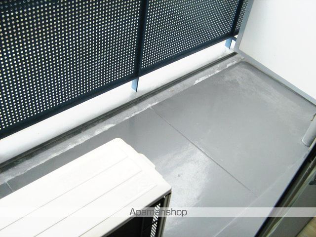 フラッツ下狛の内装写真