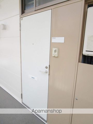 レオパレスドリーミー堀之内の玄関写真