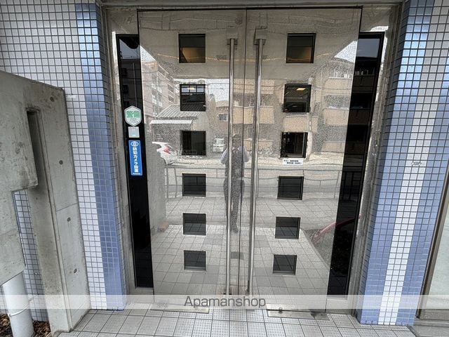 ドミニアムパレス東洋の玄関写真