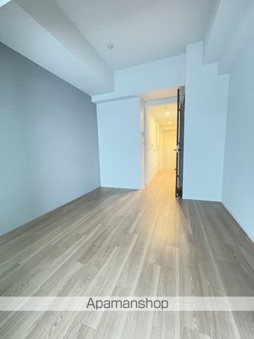 C0MF0RIA LIV大阪本町の内装写真