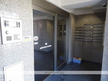 Ｆ・シャルマン[3LDK/57.2m2]のエントランス