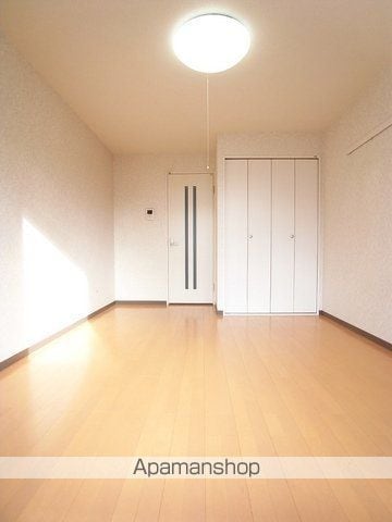 リリックコートハイビスカスの内装写真