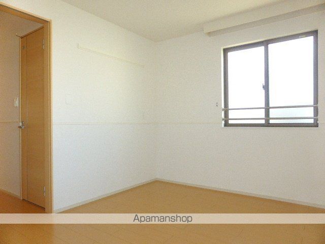 OWLいちい Bの内装写真