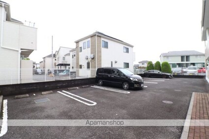 サンセール[1K/25.25m2]の駐車場