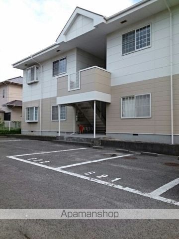プラドール立川Bの外観写真