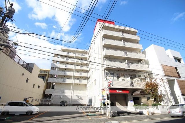 ホワイトシャトーの外観写真