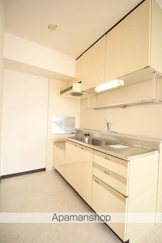 コルメナ元町の内装写真