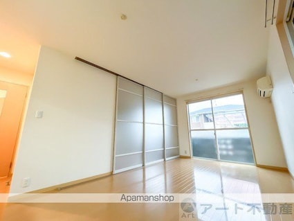 ハーミテージ　Ｂ棟[2LDK/61.6m2]のリビング・居間