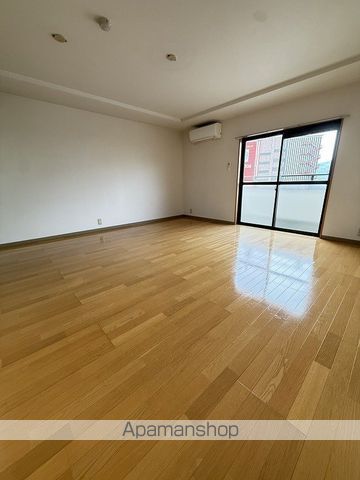 エンプレスの内装写真
