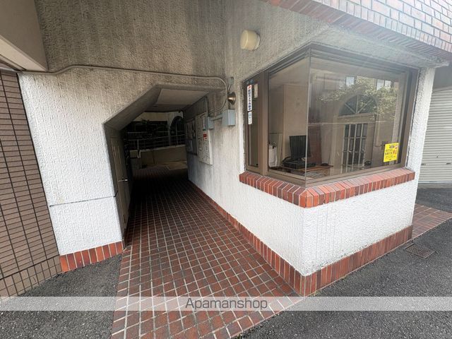 パレ武庫川パートIIの玄関写真