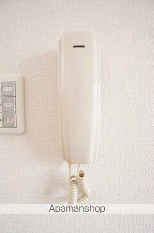 スリーステージの内装写真