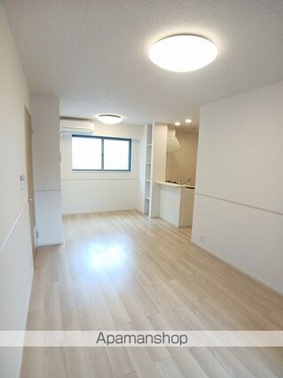 ブリリアントⅡ[1LDK/47.42m2]のリビング・居間