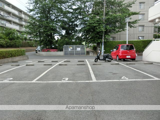 シャインクロコのその他写真