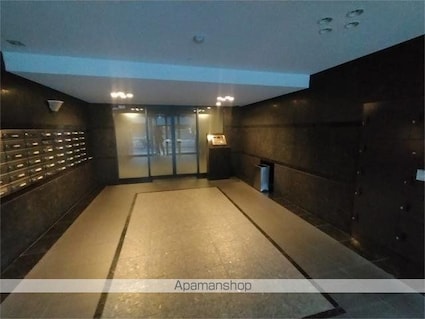 ルーブル大森山王[1K/20.69m2]のエントランス