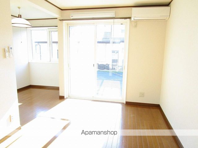 プランドール津志田Aの内装写真