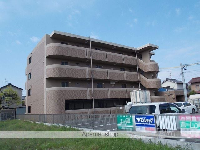 メゾンSKIIの外観写真