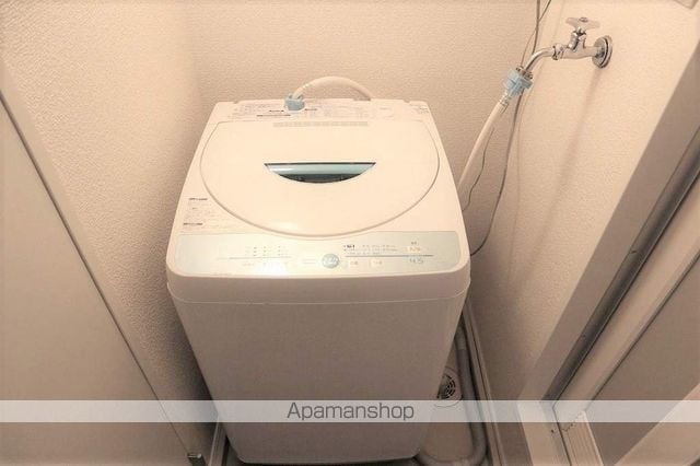 レオパレスタカネの内装写真
