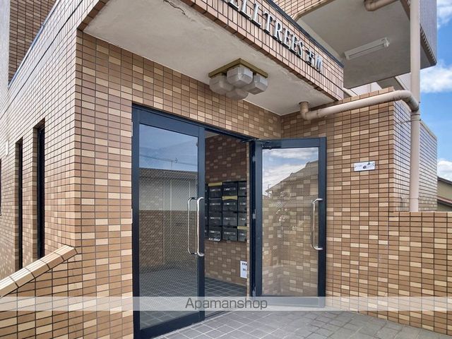 BELL TREES古川の玄関写真