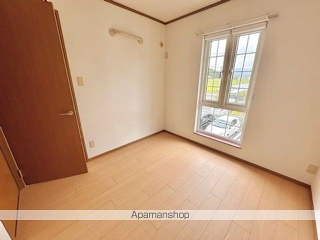 アルバIIの内装写真
