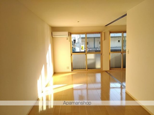 リヴェール北御座 C棟の内装写真