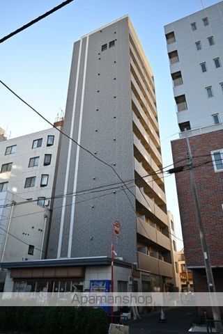 アデッソ新宿若松町の外観写真