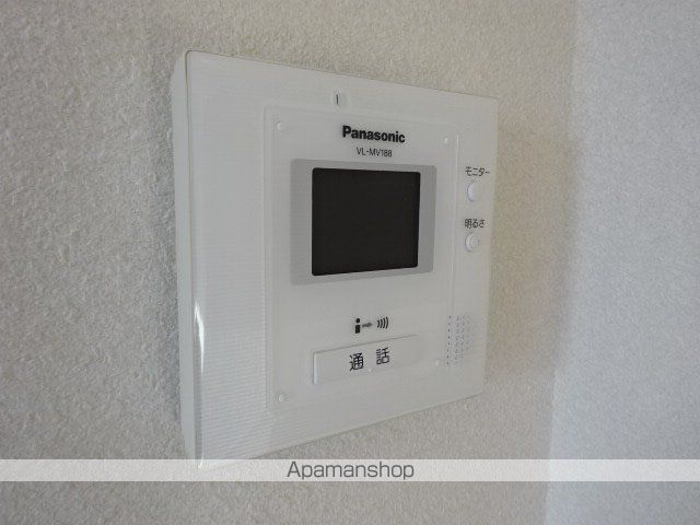 LOUANGEの内装写真