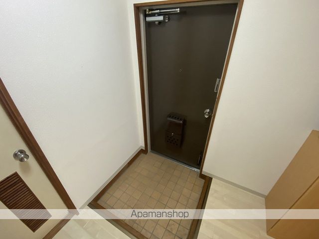プチモール高木の内装写真