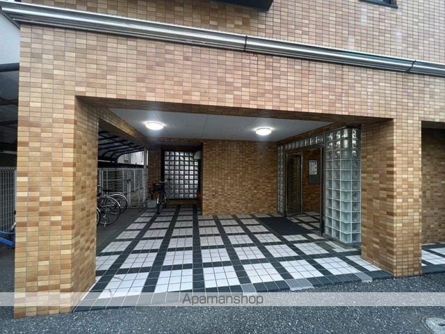 大宮ダイカンプラザIIの玄関写真