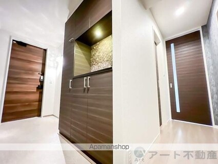 Ｋａｎｏｎ岩崎[2LDK/72.53m2]の内装1