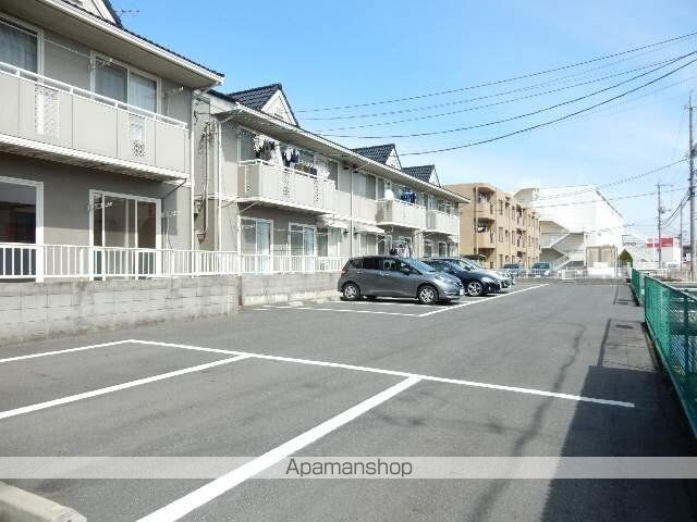 エントピア新保　Ｂ棟[3LDK/62.81m2]の駐車場