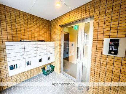 ネスト山越[1R/21.36m2]のエントランス3