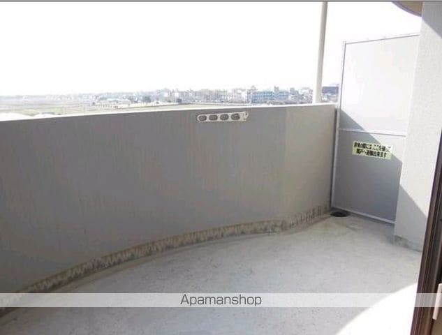 ISORAの内装写真