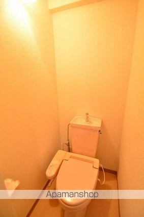 レーベンコートＢ棟[2LDK/57.61m2]のトイレ