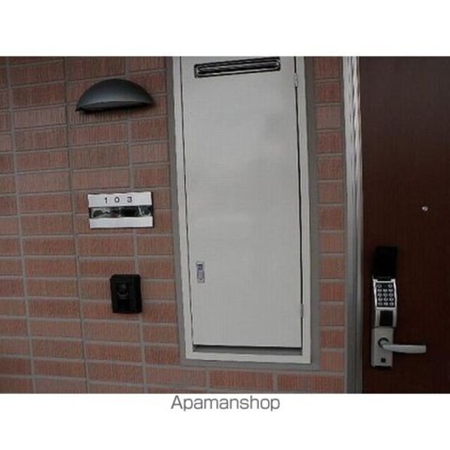 ミカハウス[1K/27.08m2]の玄関