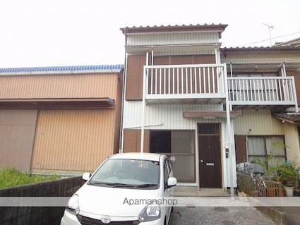 高須新町四丁目貸家　西棟[3LDK/77.76m2]の外観2