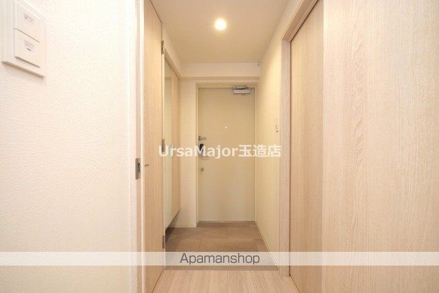 コンフォリア・リヴ北浜平野町の内装写真