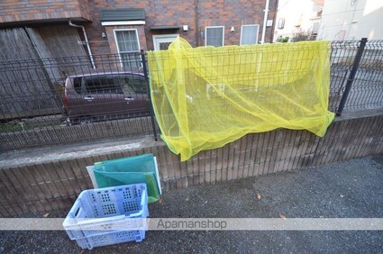 パークサイドＭ＆Ｔ[3DK/63.81m2]の共用部2