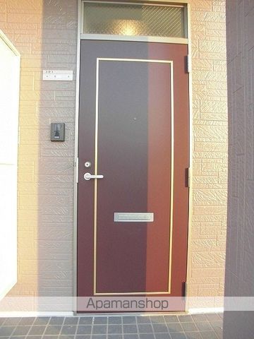 サンビレッジ オノAの玄関写真