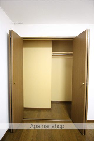 アルファルーセントの内装写真