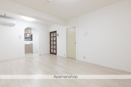 香川県高松市番町４丁目[3LDK/75.45m2]の内装2