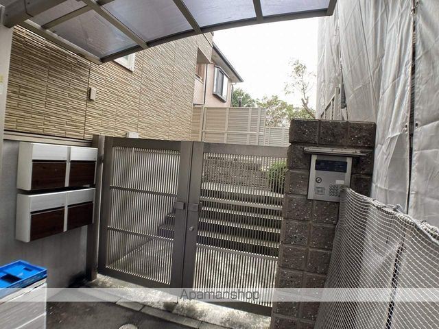 パラシオ町田の玄関写真
