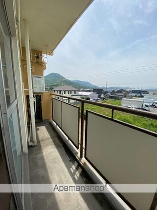 ヴィラナリー川津　１棟[2K/39.17m2]のバルコニー